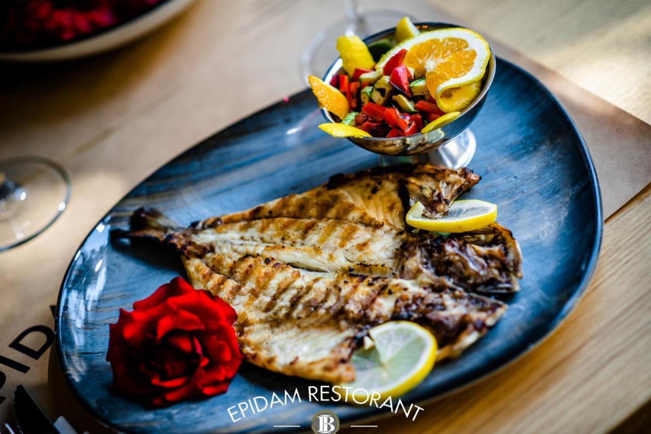 Illyrian Boutique Hotel Саранда Экстерьер фото
