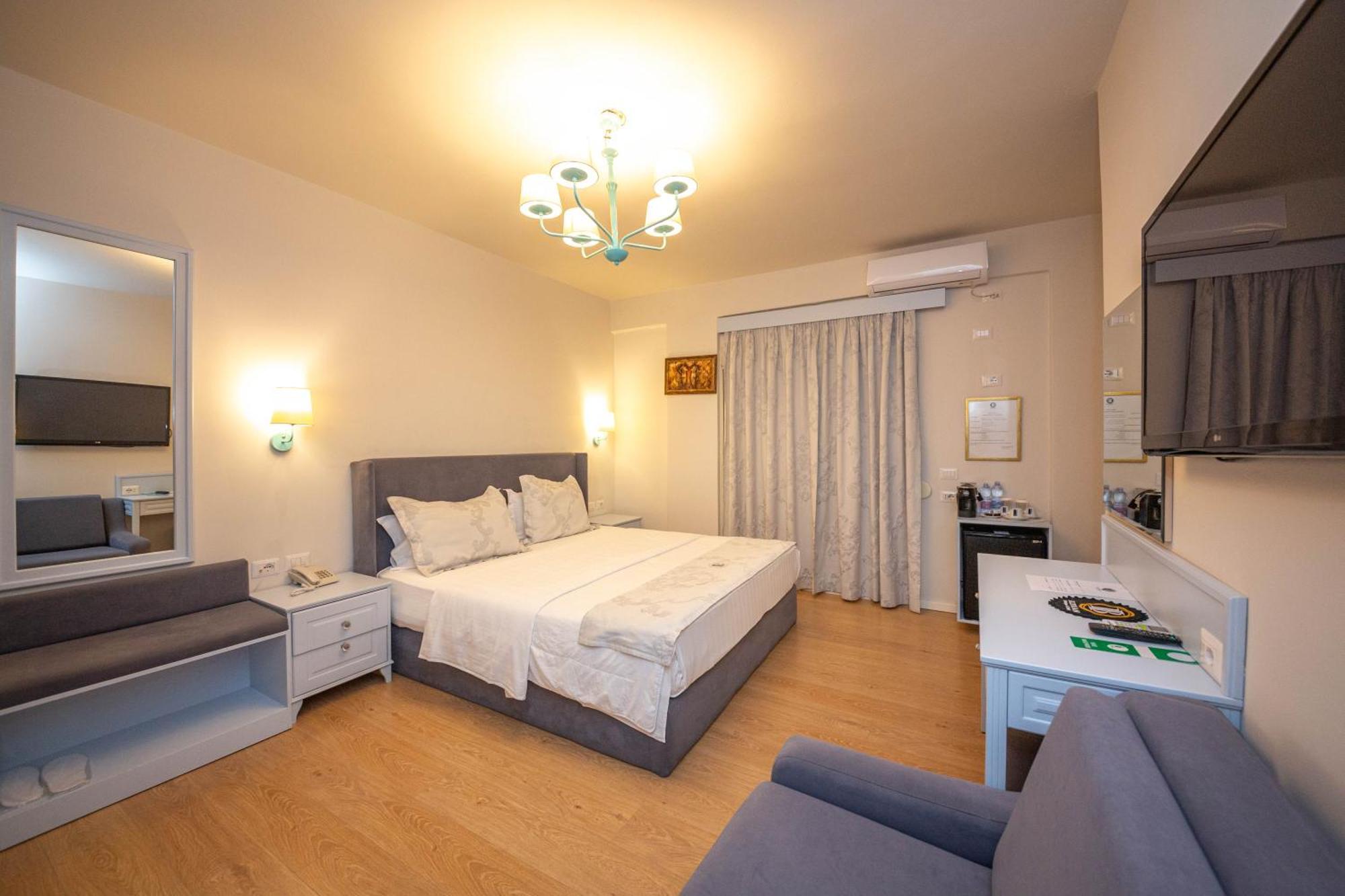 Illyrian Boutique Hotel Саранда Экстерьер фото